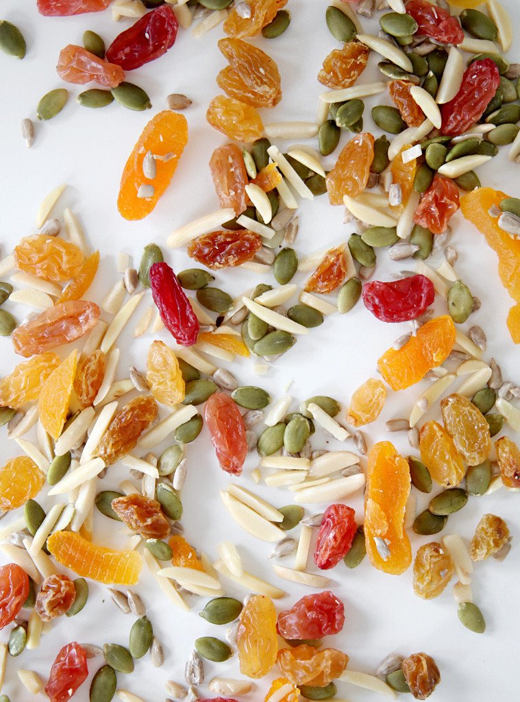 Snack Pack - Rainbow Fruits, Nuts & Seeds